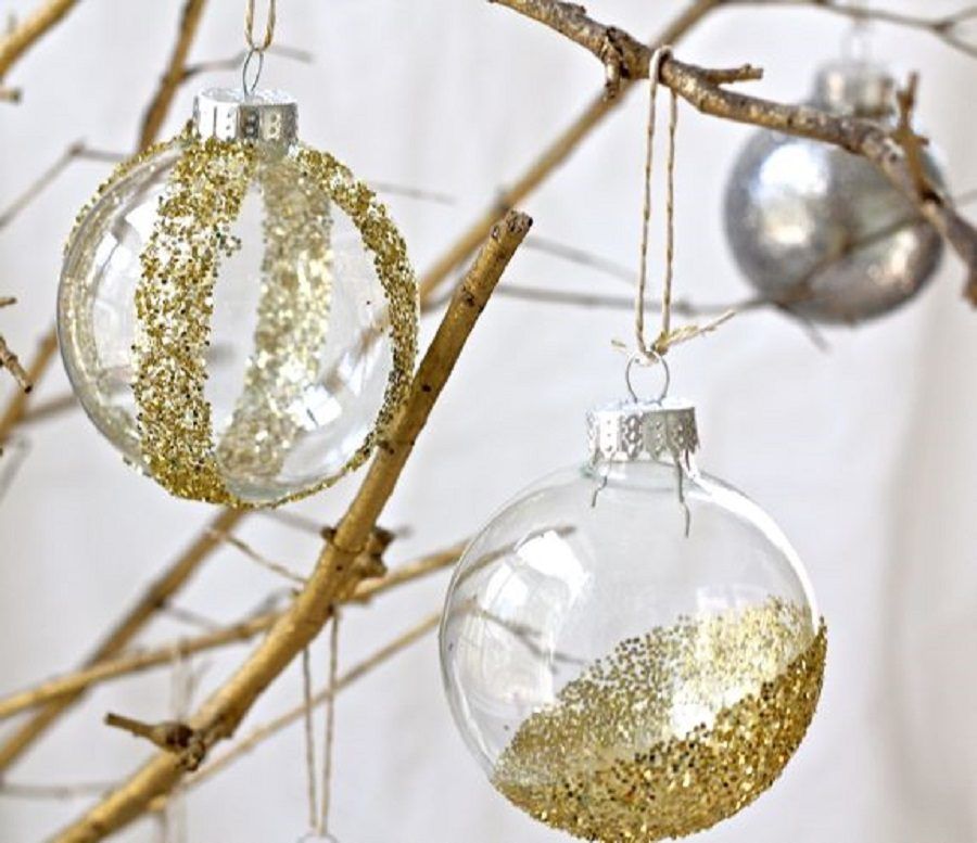 Decorare Palline Natale.Diy Decorazioni Al Glitter Bigodino