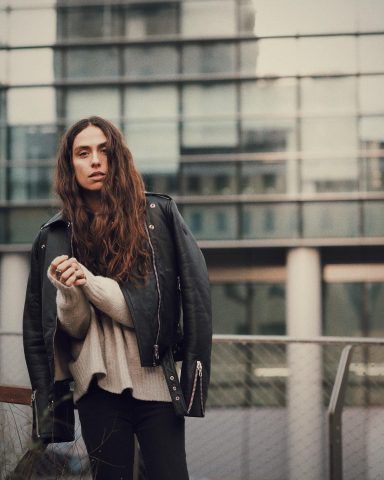 Capelli sciolti al naturale (Erika Boldrin)