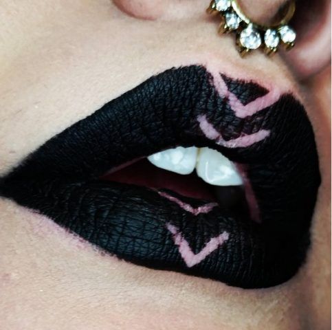 Negative Space Lip Art: disegni in negativo