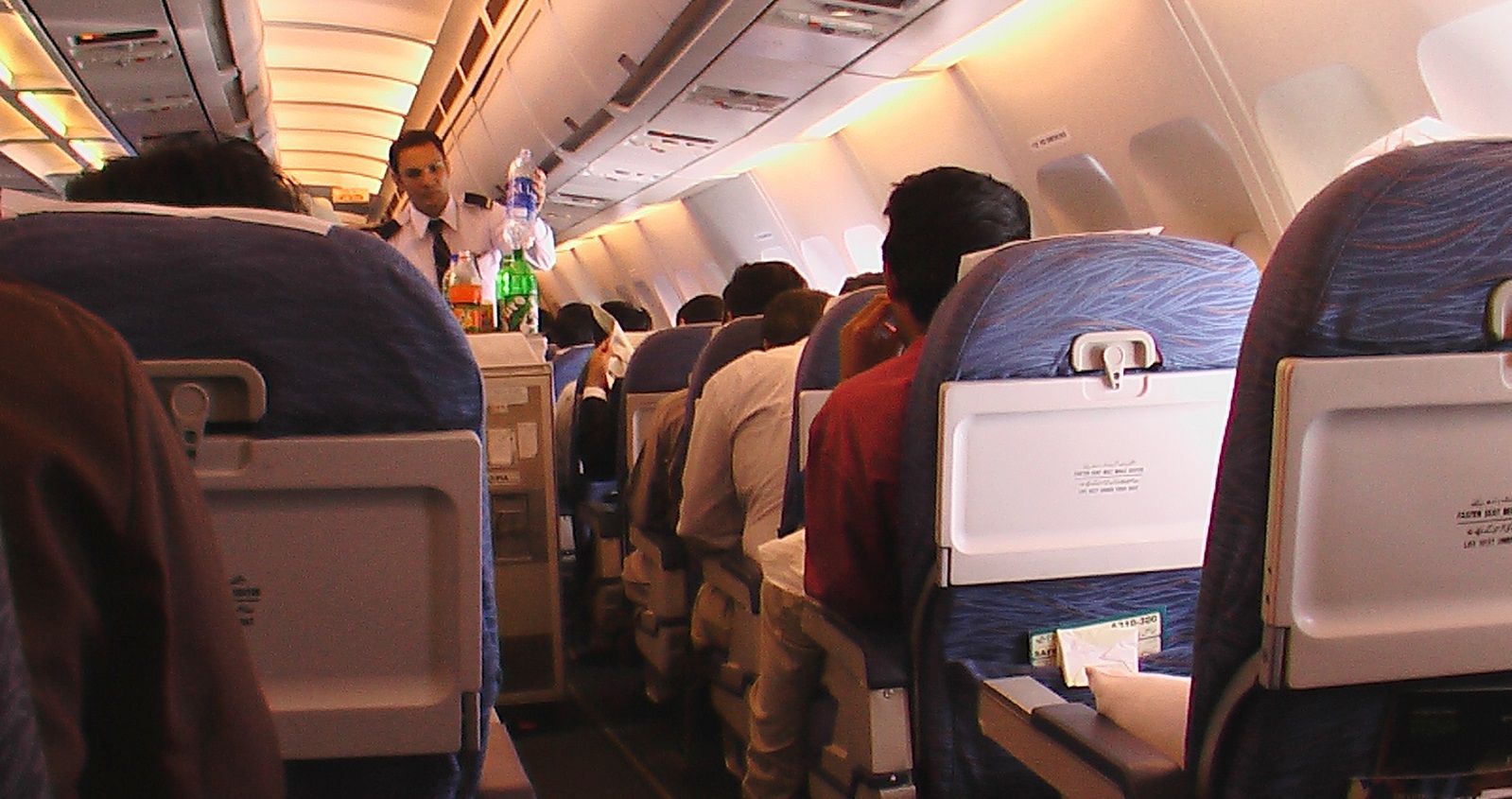 I compagni di viaggio in aereo che nessuno vorrebbe avere