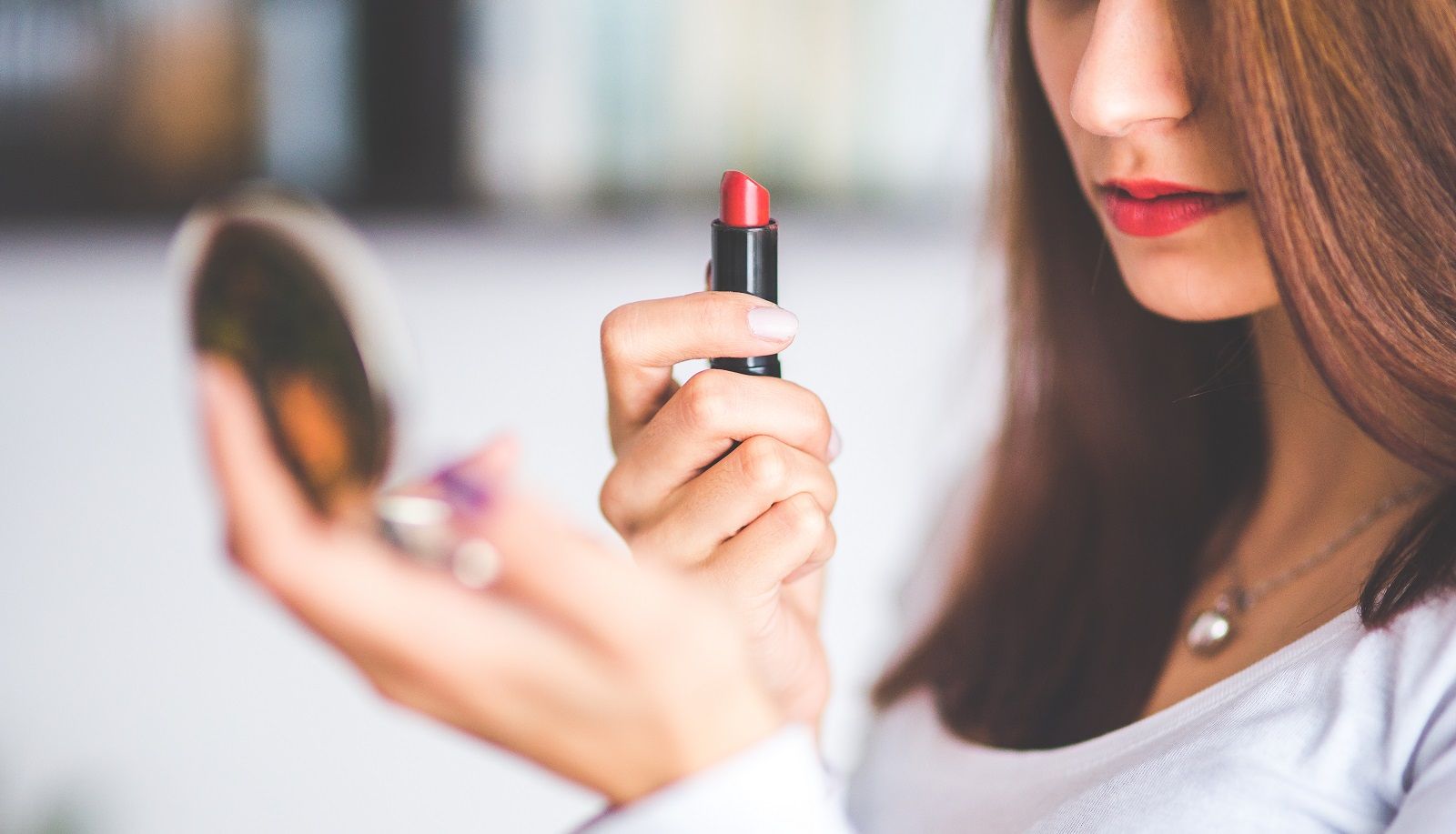 Rossetto: i colori da usare in autunno