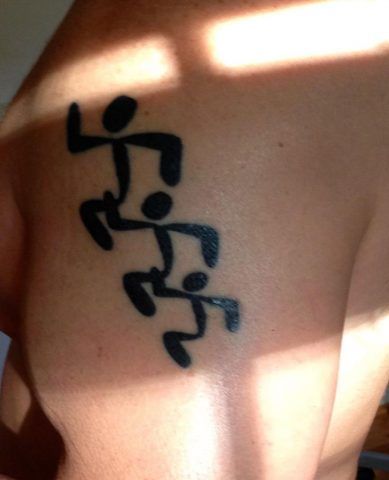 Tatuaggi per amanti del fitness: running
