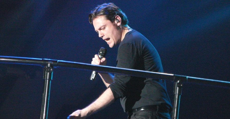 Tiziano Ferro durante un concerto