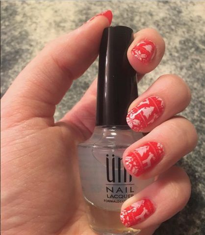 Ugly Sweater Nails, rosso e bianco