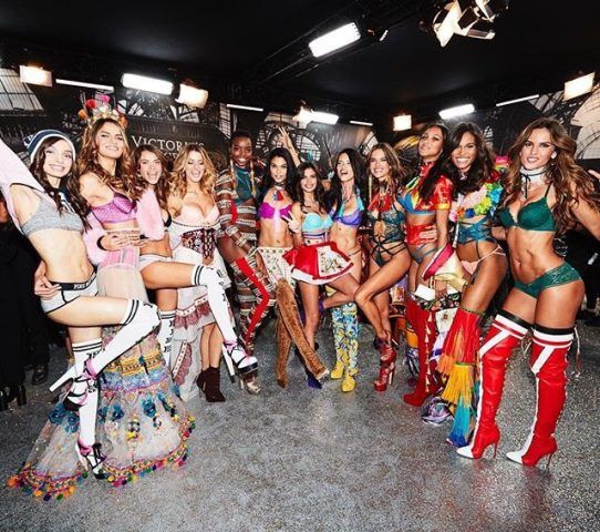 Victoria's Secret Fashion Show 2016