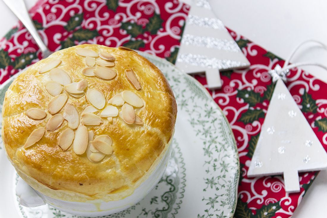 Zuppa di pollo in crosta: il tuo primo very chic e facilissimo per le feste