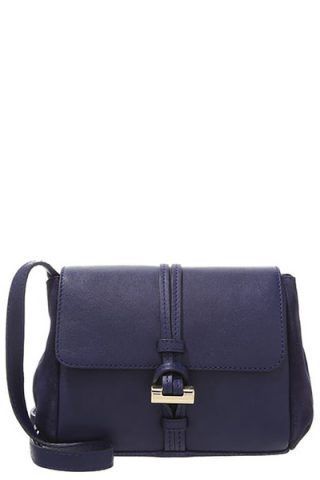 Kiomi 50 €