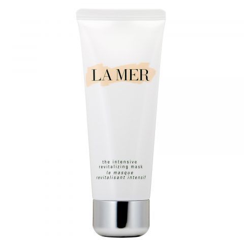 La Intensive Revitalizing Mask di La Mer aiuta a rivitalizzare la pelle.