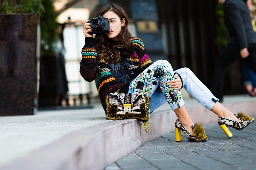 4229356_Eleonora-Carisi-Fendi-fur-shoes-e-Cavalli-jeans-almaty-streetstyle