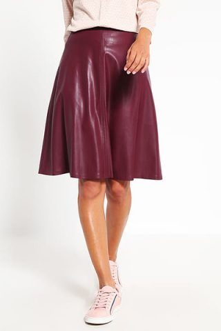 Comma, (disponibile su Zalando - 72 €)