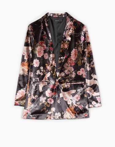 Giacca velluto stampata Stradivarius €39,95
