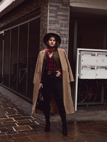 Cappotto color cammello e jeans skinny - Dal blog The Fashion Fraction