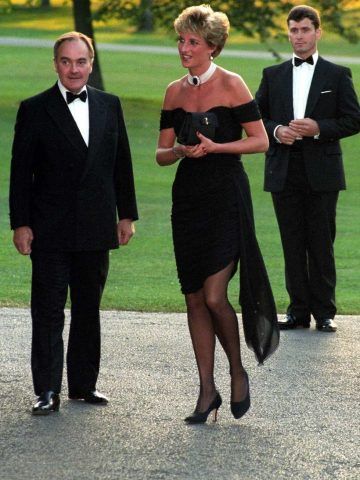 La principessa Diana con le Manolo.