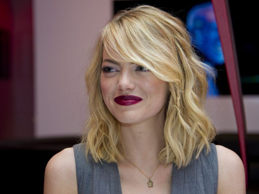 Il carrè spettinato di Emma Stone