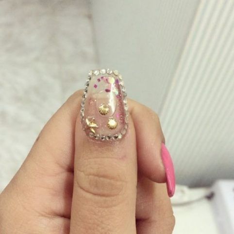 TimeAquarium Nail