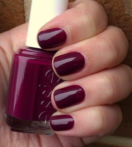 Smalto Bahama mama di Essie €8,5