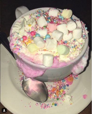 Cioccolata calda rosa