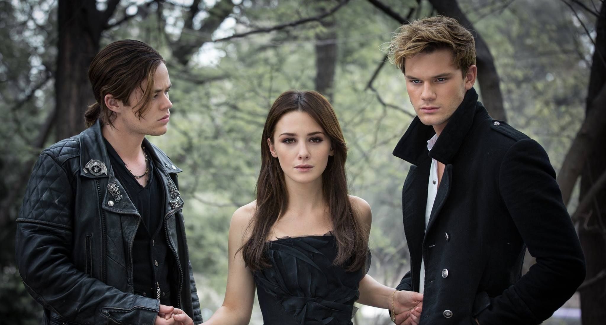 Fallen: perché potrebbe essere il nuovo Twilight