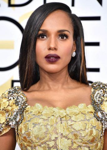 Long bob liscio e scuro con striature chiare per Kerry Washington