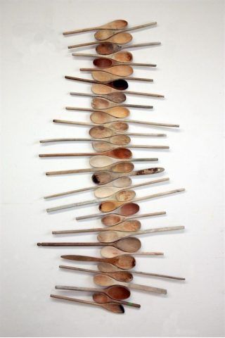 Arte a forma di cucchiaio