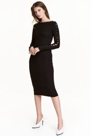Abito con i lacci (39,99 €)
