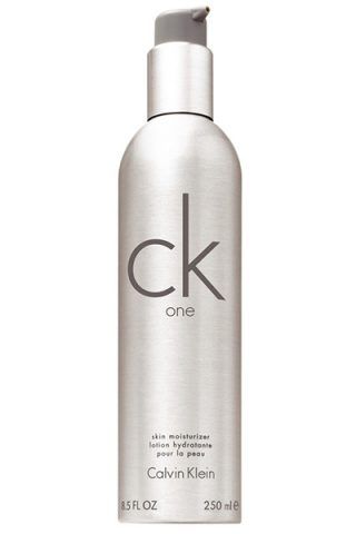 Lozione idratante di Calvin Klein (32 €)