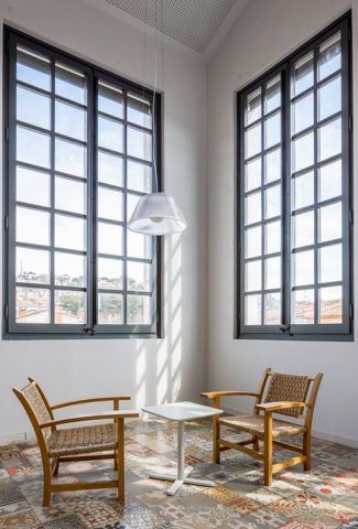 Biblioteca Can Manyer. Vilassar de Dalt. Spagna