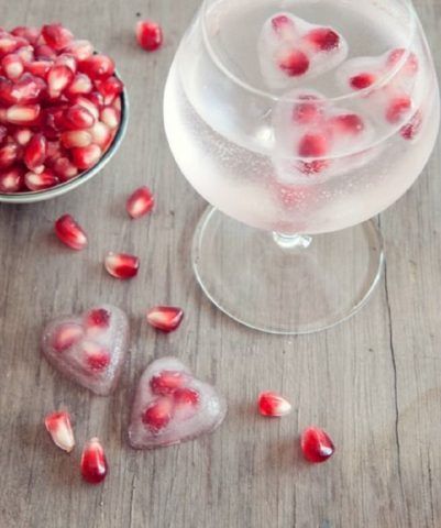 Cuori di ghiaccio con melograni