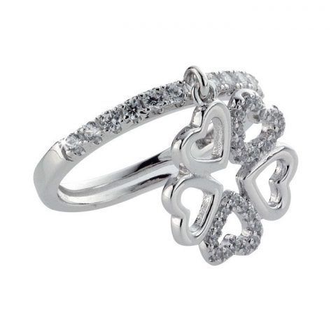 Anello con quadrifoglio composto da cuori €52 Boccadamo