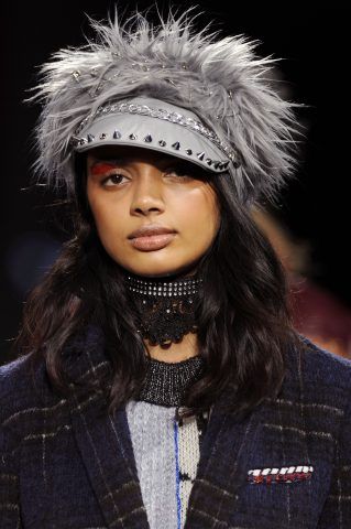 Desigual sfilata Fall/Winter 2017 2018