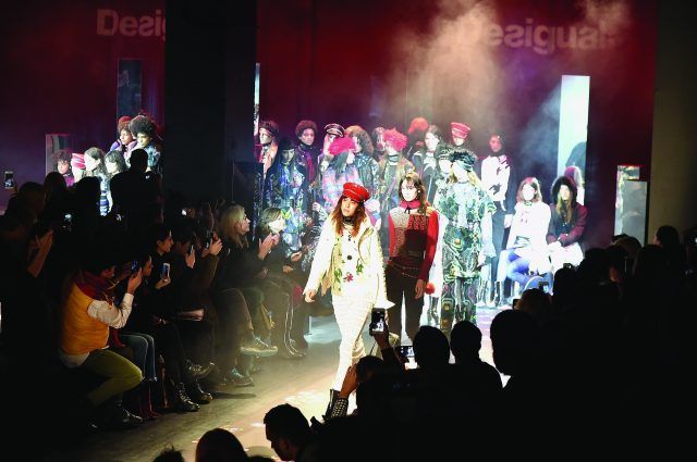 Desigual sfilata Fall/Winter 2017 2018