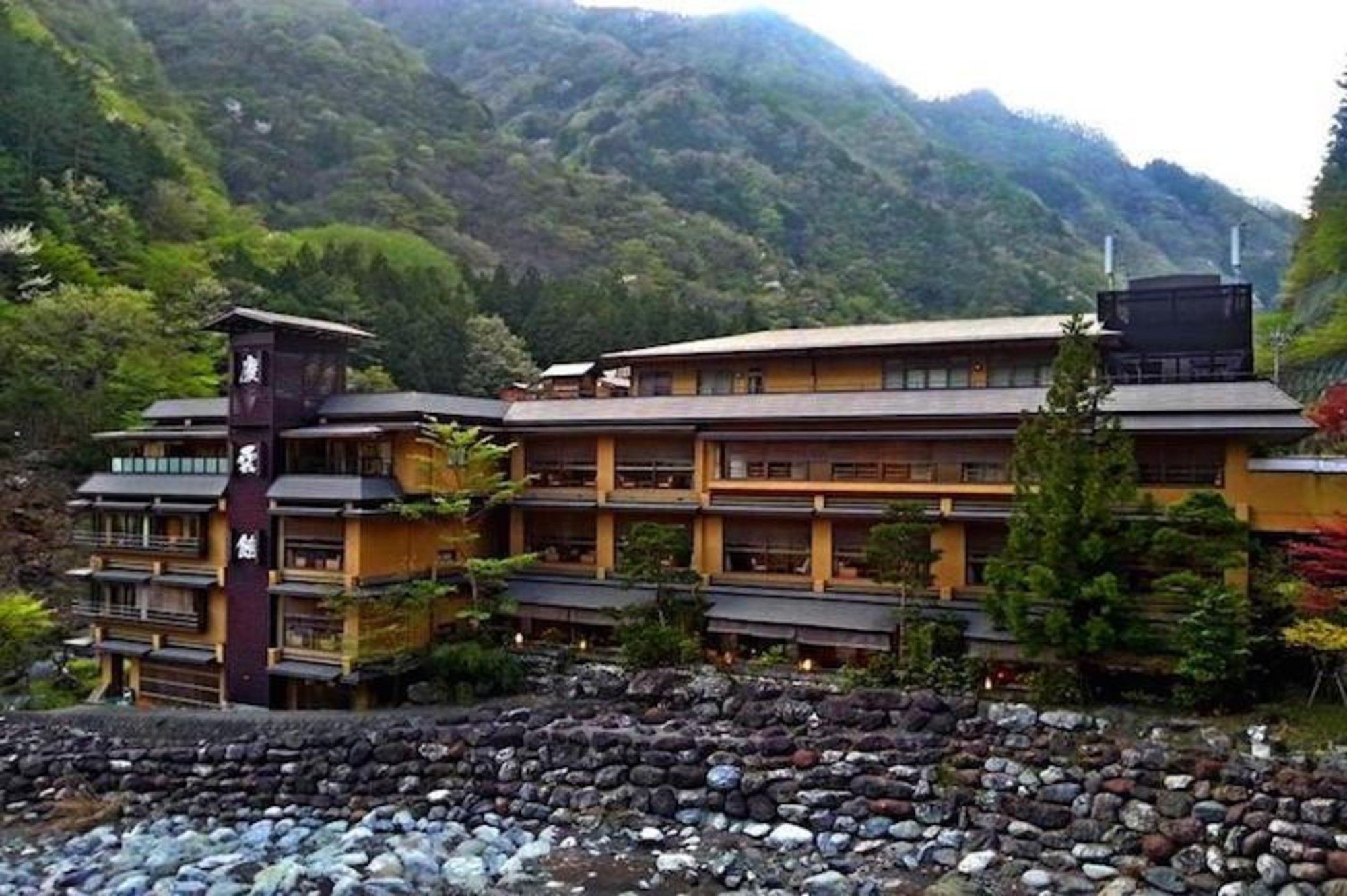 In vacanza nell’albergo più antico del mondo? Più di 1300 anni ben portati