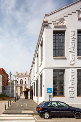 Biblioteca Can Manyer. Vilassar de Dalt. Spagna