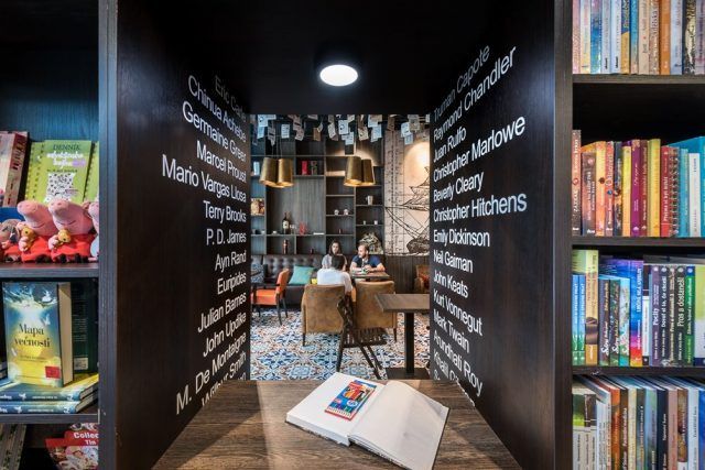 Panta Rhei & Café Dias / bookstore & cafe