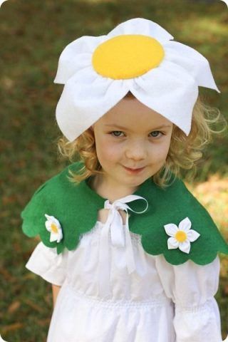 Costume di Carnevale fai da te: fiore