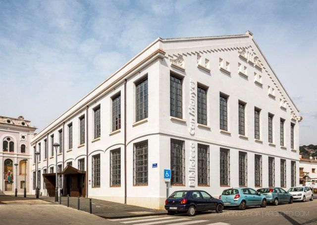 Biblioteca Can Manyer. Vilassar de Dalt. Spagna