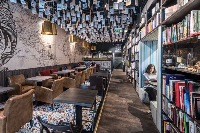 Panta Rhei & Café Dias / bookstore & cafe