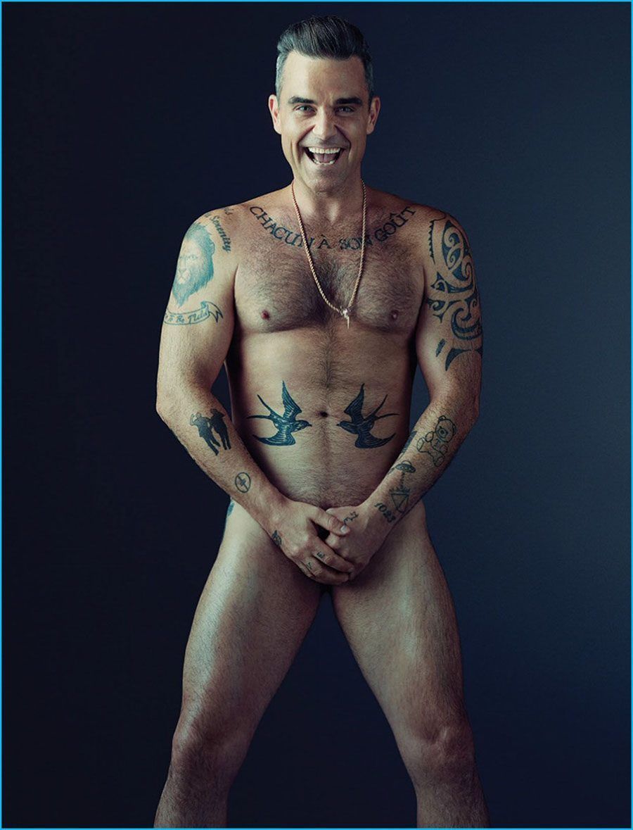 Robbie Williams nudo