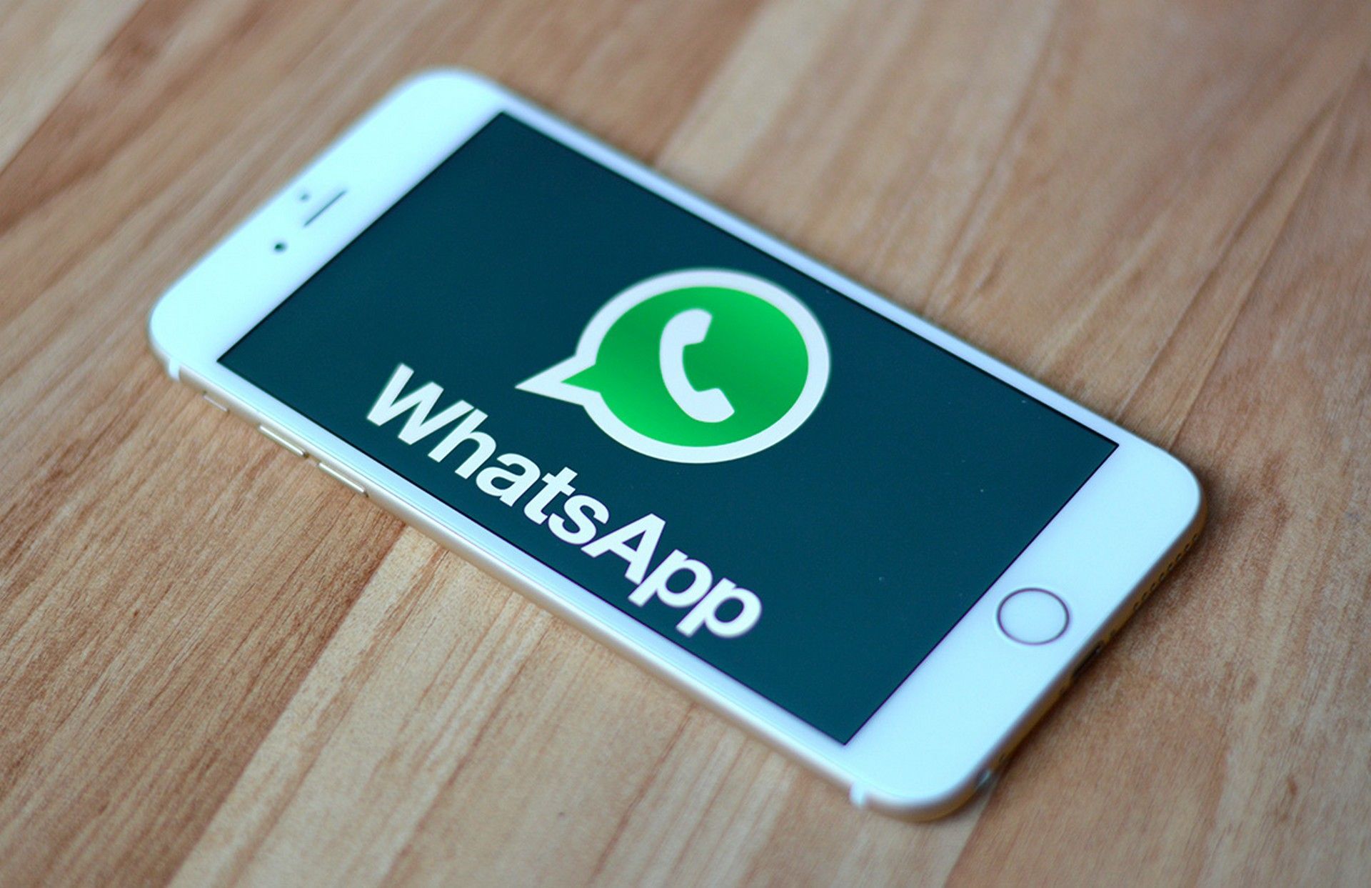 Si possono leggere i messaggi cancellati su Whatsapp?