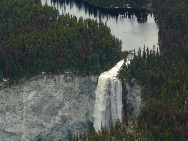 Hunlen Falls, British Columbia, Canada
