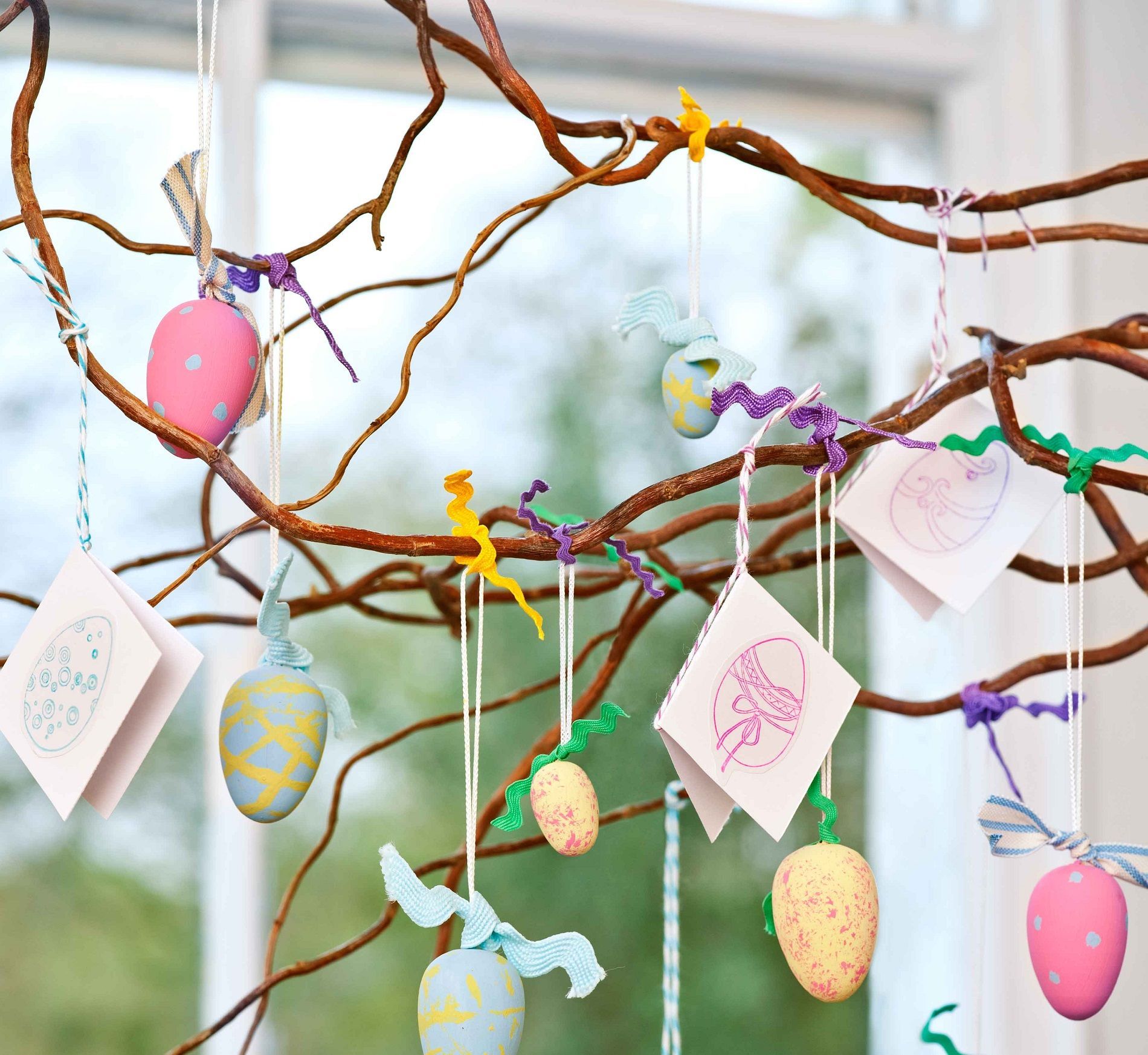 Come realizzare l’Albero di Pasqua fai da te