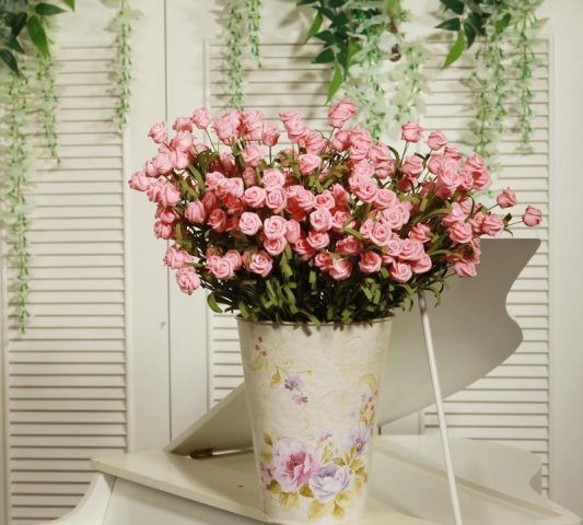 Decorare casa con i fiori
