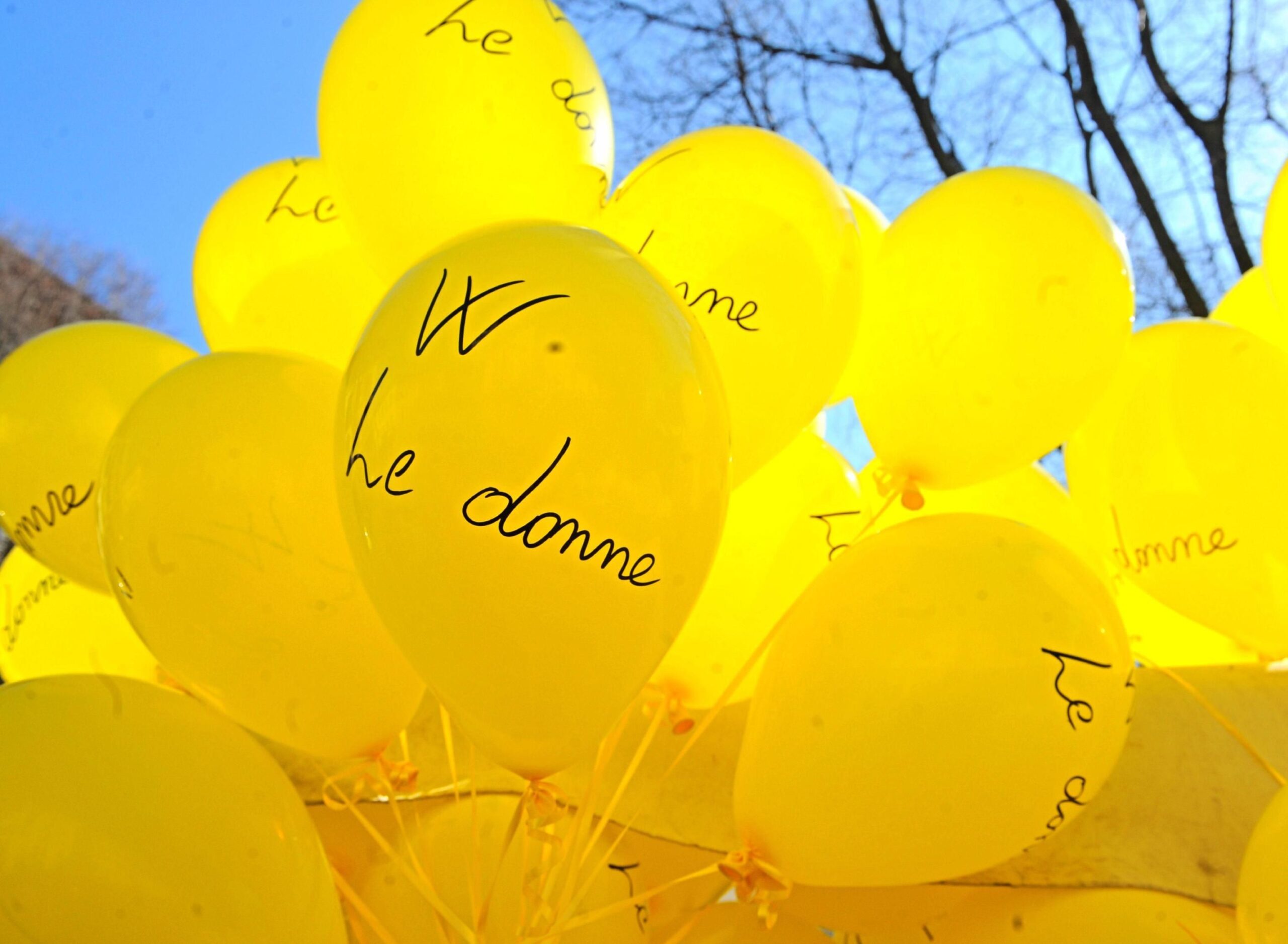 Festa della donna, le più belle frasi da dedicare alle amiche