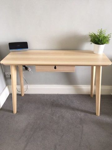 Ikea Lisabö, scrivania con cassetto
