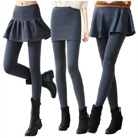 Minigonne con leggings e stivaletti