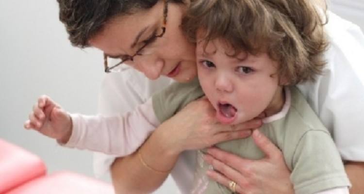 Il vostro bambino sta soffocando? 3 cose da non fare mai