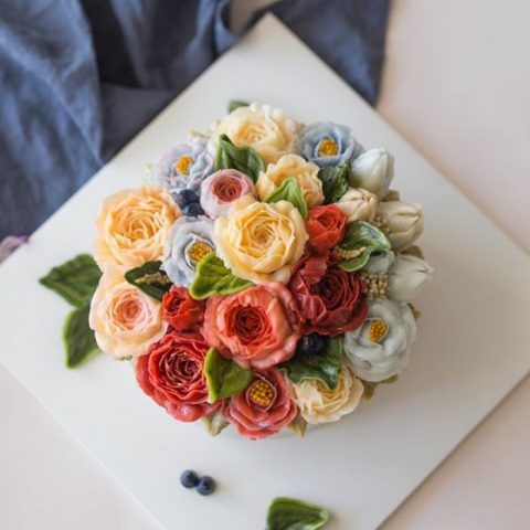 Torta per celebrare la primavera