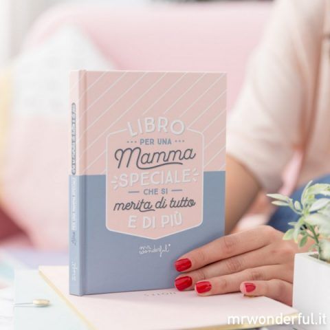 All’interno di questo quaderno potrai scrivere tutte quelle cose che desideri dirle e che sicuramente la faranno commuovere