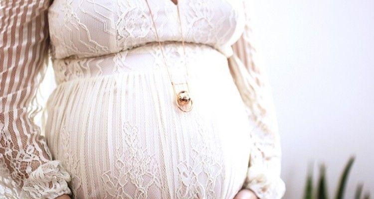 Storia e significato del chiama angeli. Perché si regala ad una donna in dolce attesa?