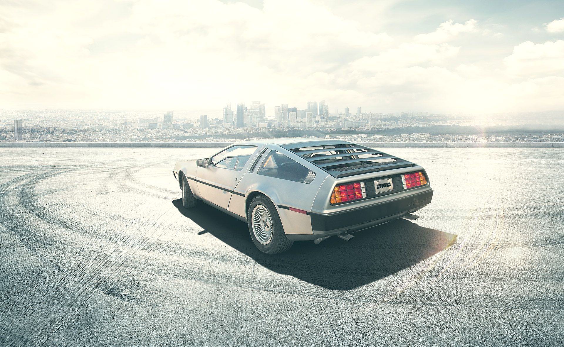 La DeLorean di Ritorno al Futuro presto realtà?